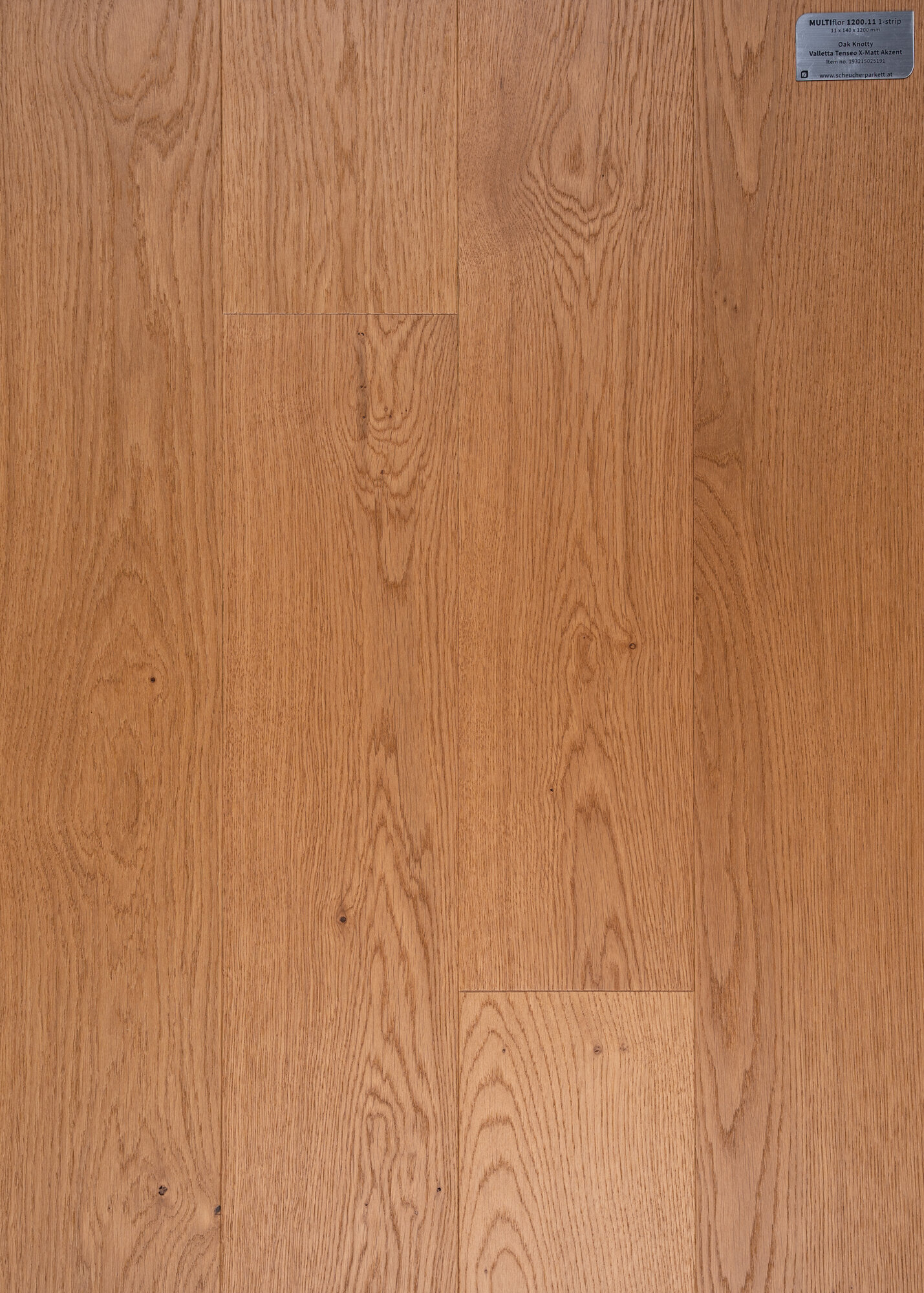 Паркетная доска Дуб Кнотти ультра матовый лак акцент замок 5G 2016 м2 в упаковке