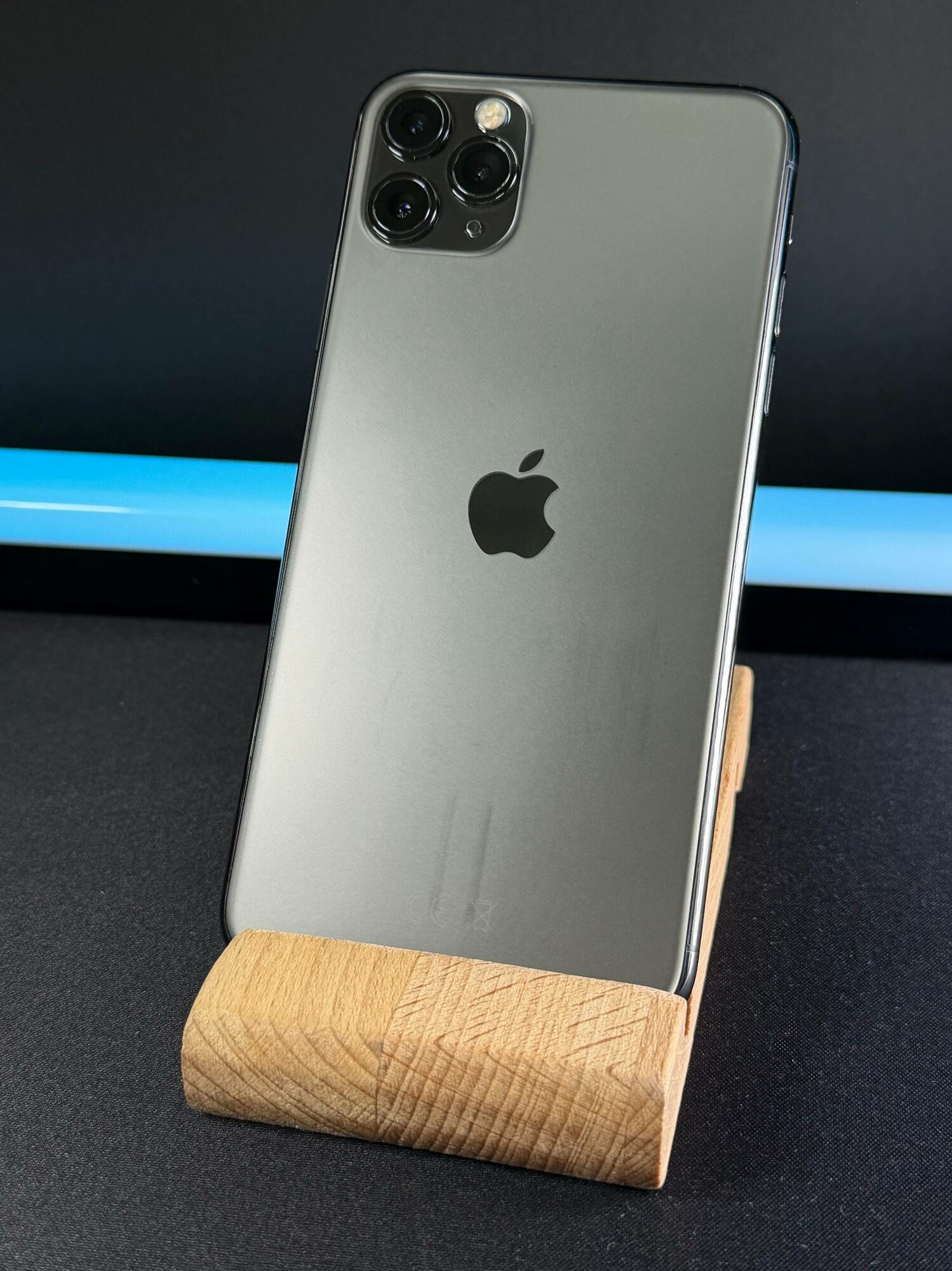 Смартфон Apple iPhone 11 Pro Max, 256gb, Space Gray, RU, nano SIM + eSIM