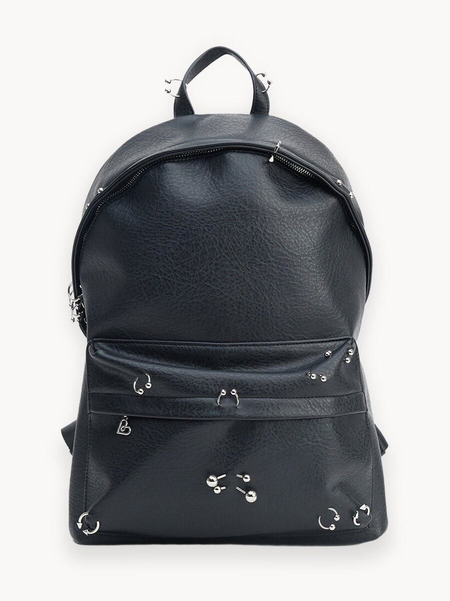 Рюкзак пирсинг с кольцами