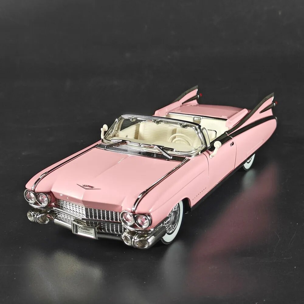 Металлическая модель автомобиля 1959 Кадиллак Эльдорадо Биарриц 1:24 автомобиля Игрушки Cadillac Eldorado Biarritz 1959