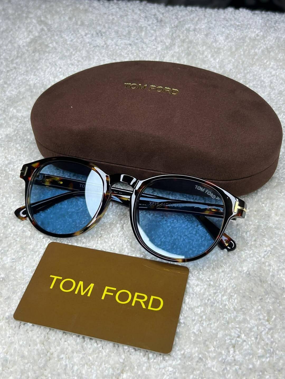 Солнцезащитные очки