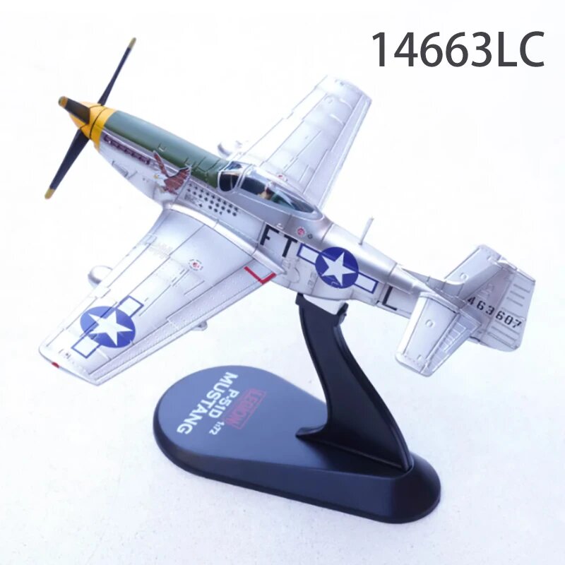 Bburago P-51D Mustang 1:72, цвет C, 14663LCBburago P-51D Mustang 1:72, цвет C, 14663LC