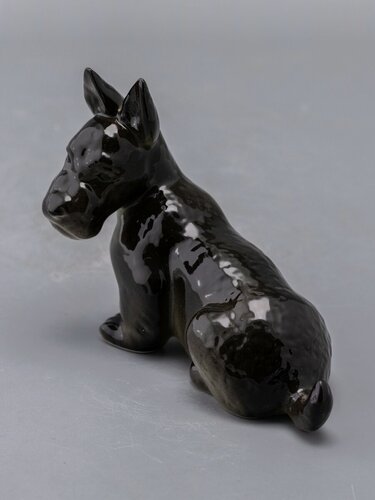 Изображение товара Фарфоровая статуэтка Скочтерьер , Императорский фарфоровый завод , мягкий фарфор