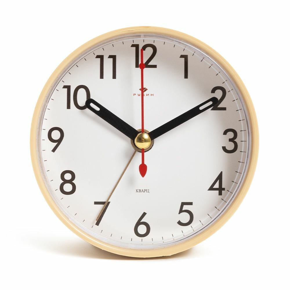 Будильник Рубин кварцевый, корпус бежевый, "Классика" (В7-028)