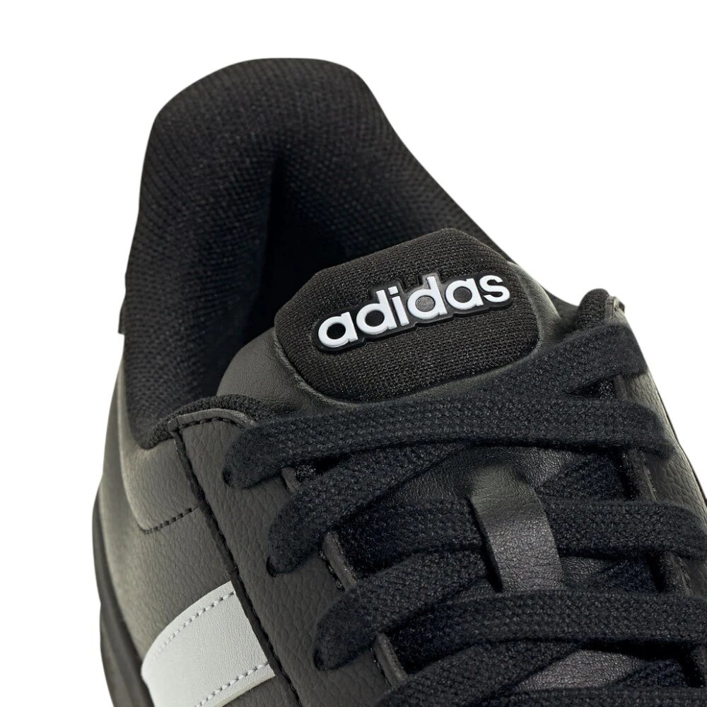 Кроссовки adidas, размер 5.5 UK — фото 1