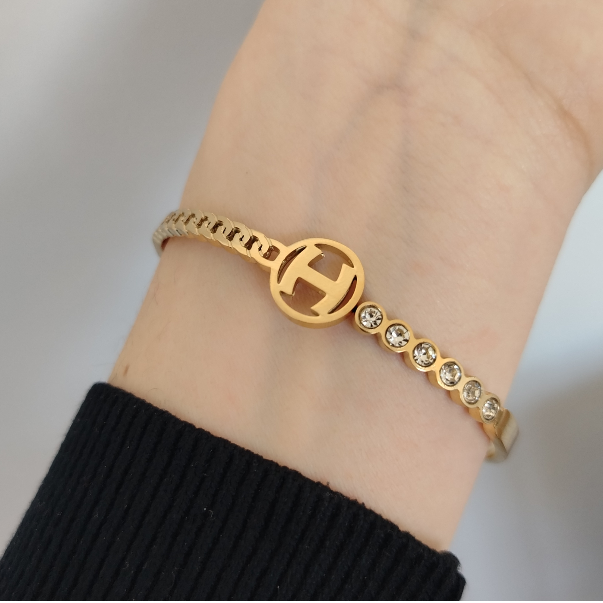 Моносерьга — фото 1