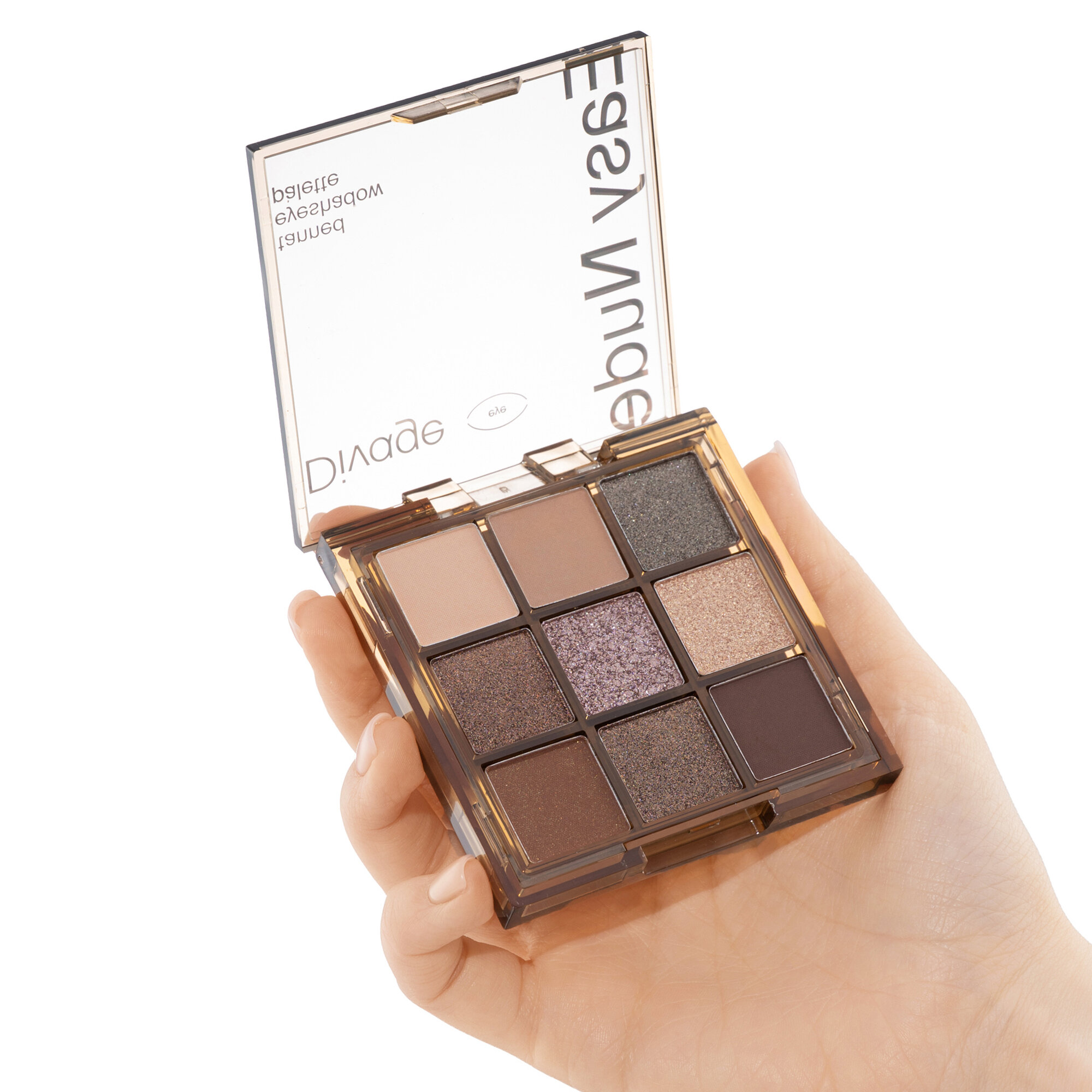 Палетка теней DIVAGE Easy Nude Tanned Eyeshadow Palette, 9 г — фото 1