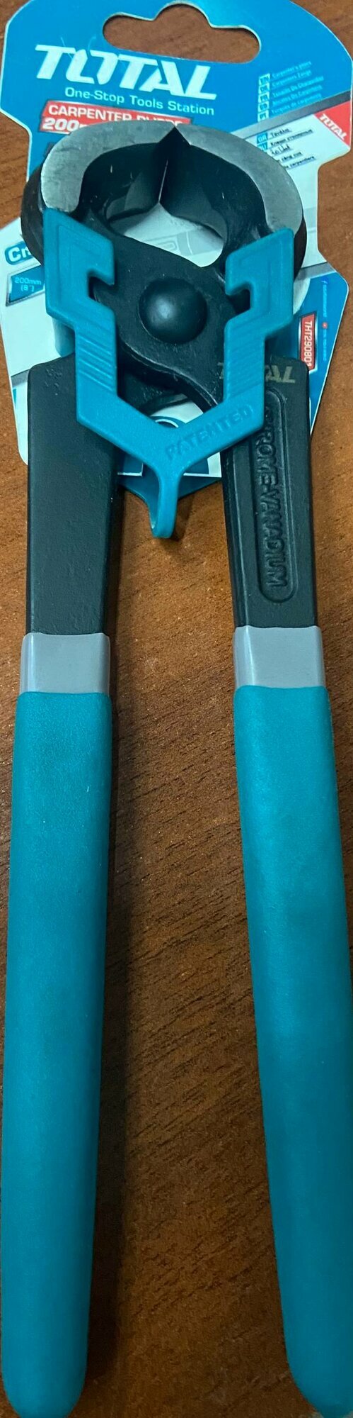 TOTAL Клещи 8*/200 THT 290801