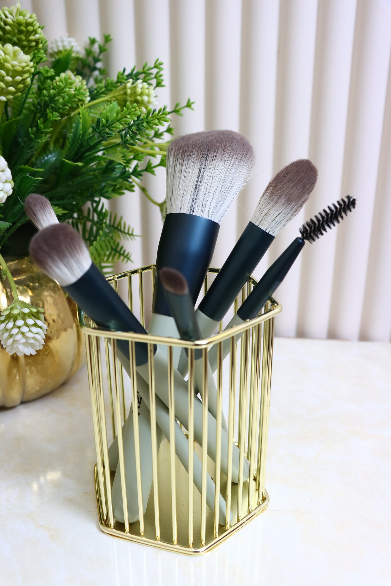 Органайзер, для косметики, для хранения косметики Минималистичный настольный органайзер – для дома и офиса — фото 1