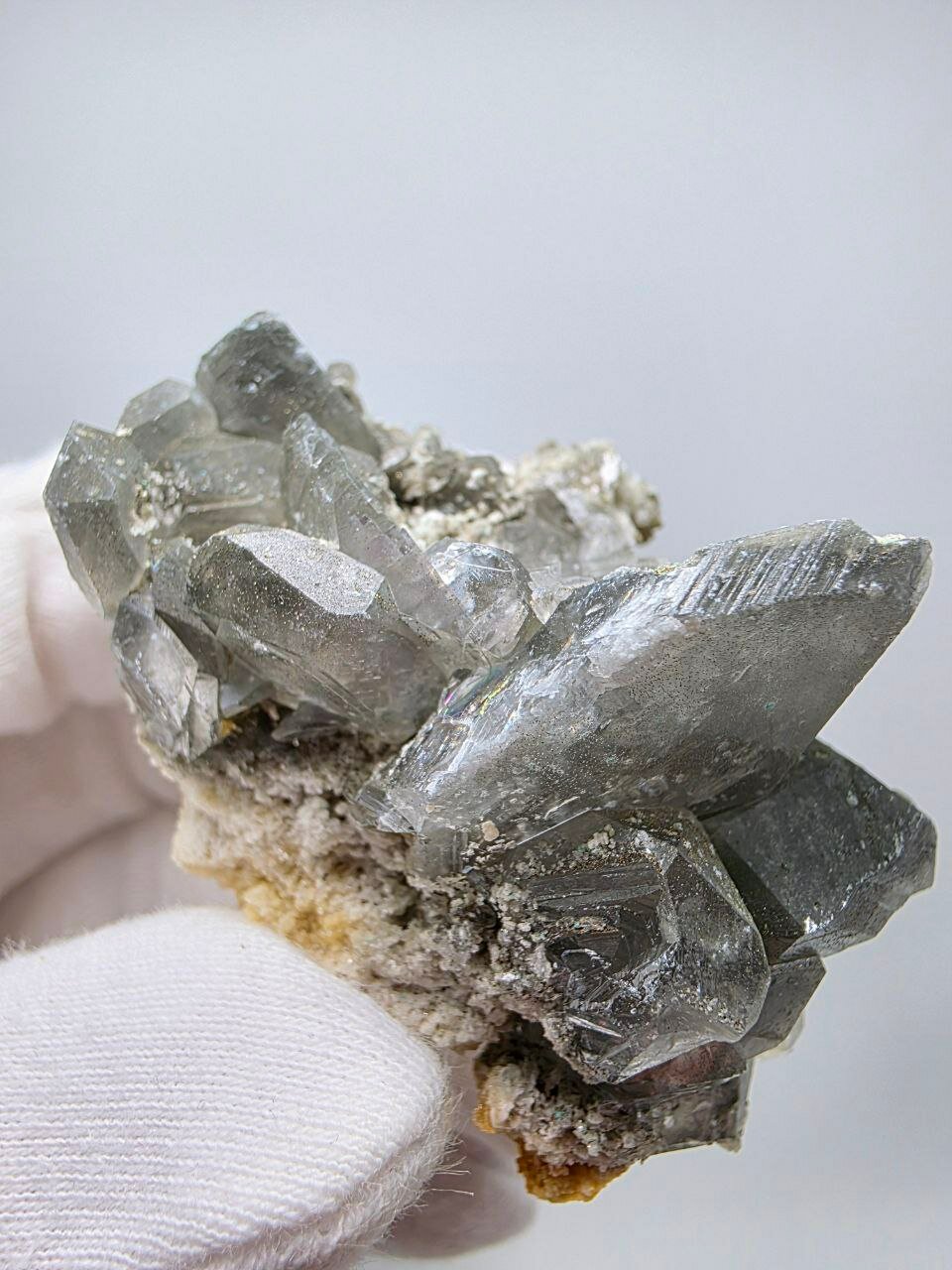 Кальцит с пиритом, 58 мм 31 г. — фото 1