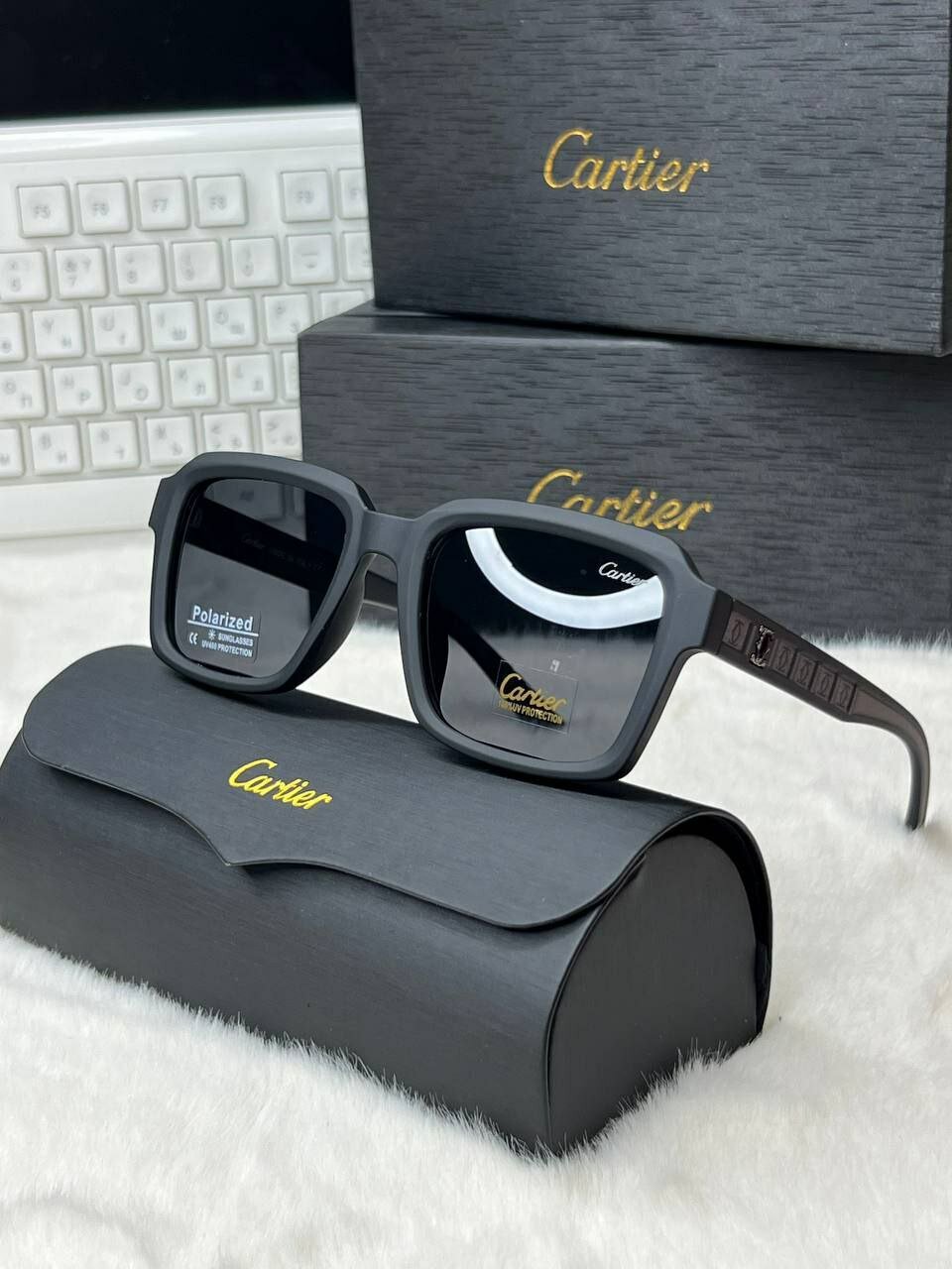 Солнцезащитные очки