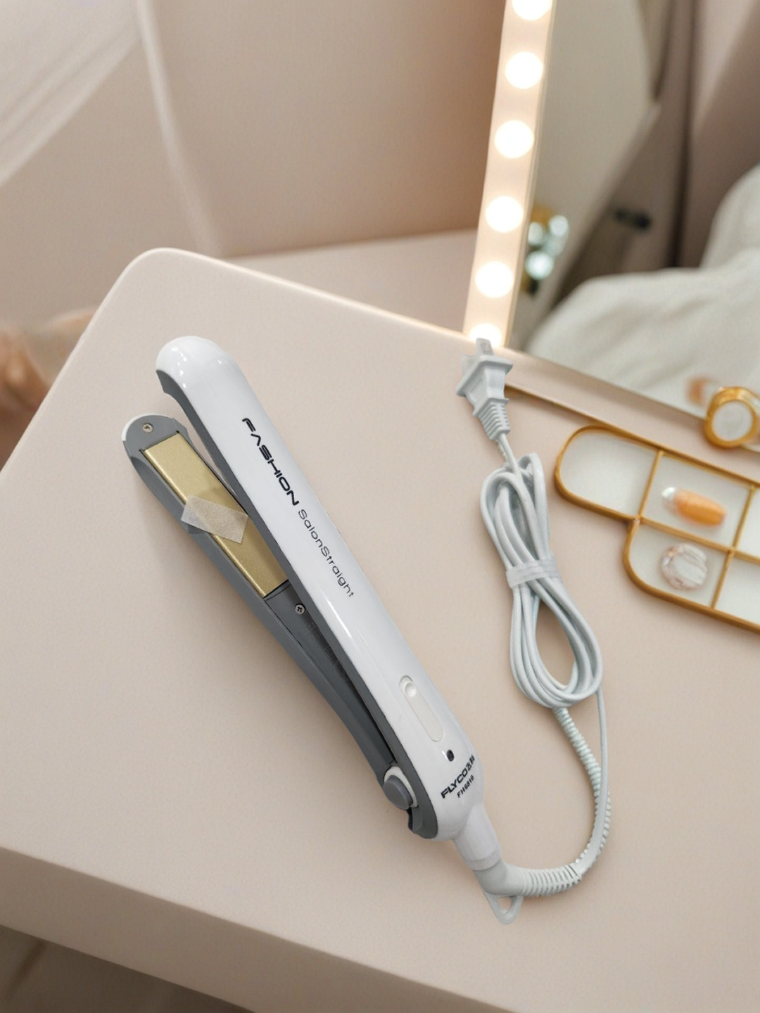 Выпрямитель для волос Flyco FH6810, керамические пластины, для ежедневного использования