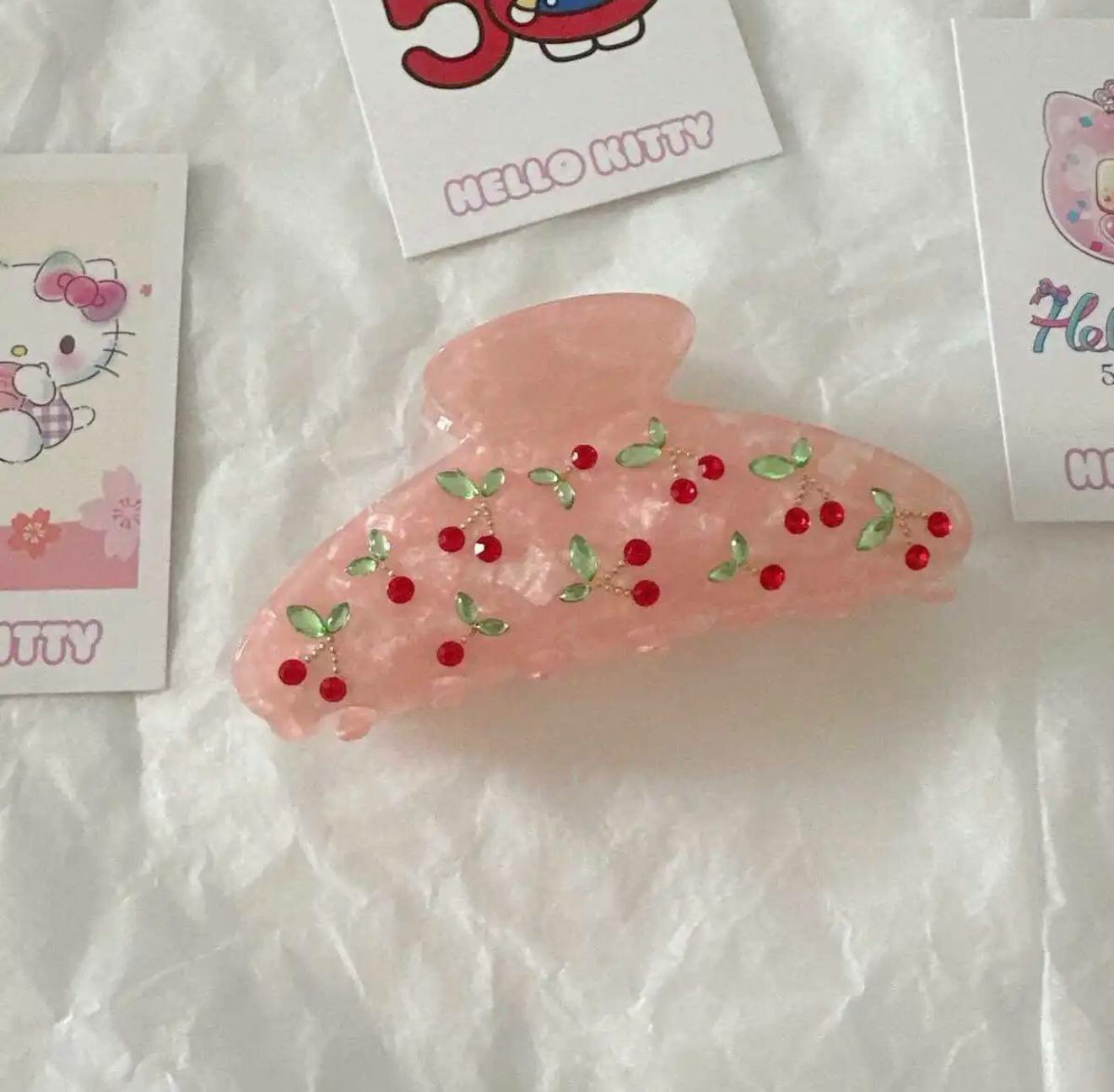 Крабик для волос "Savdo Belgisi Yo'q", розовый, стразы, искусственная смола