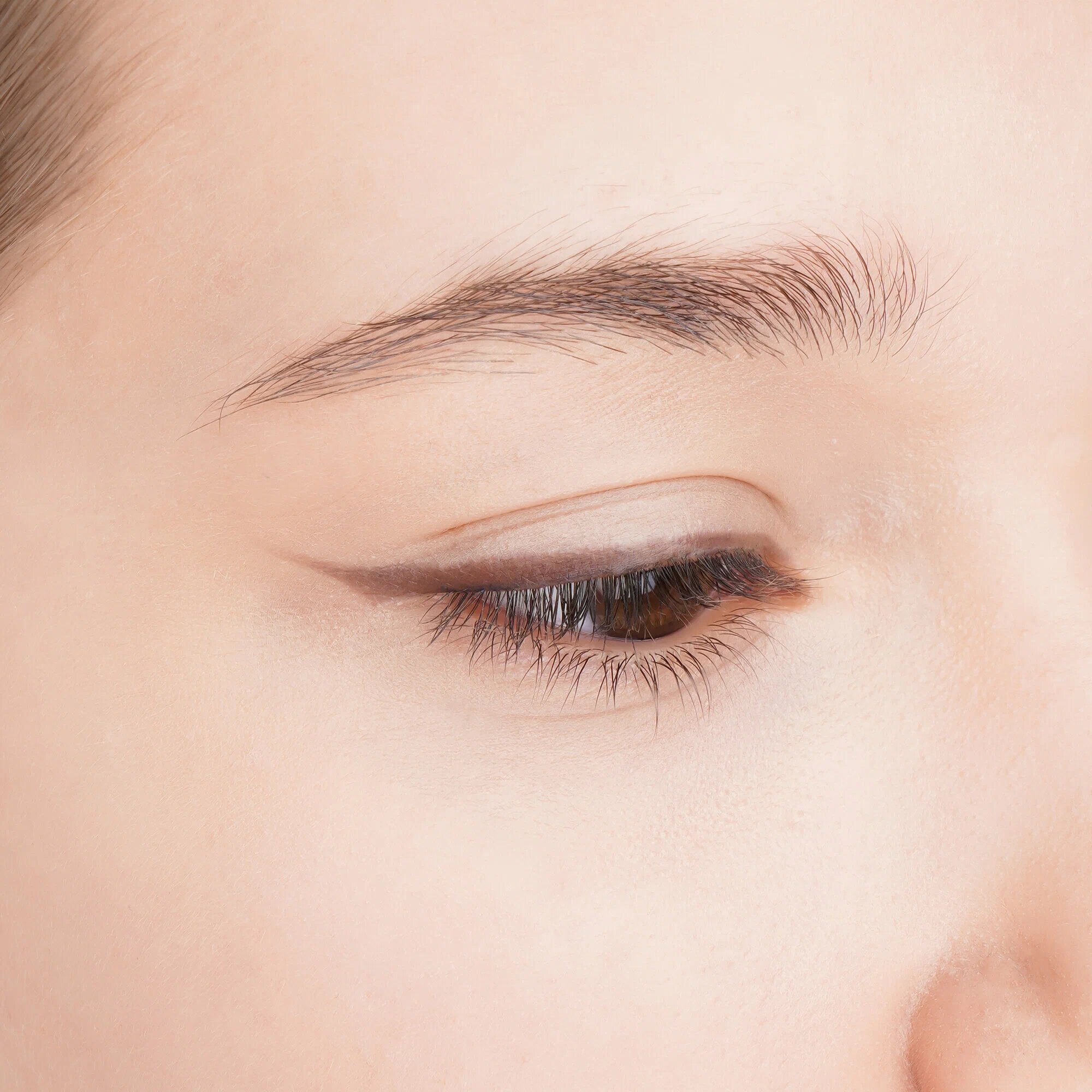 BEAUTY BOMB Карандашаш для губ дерев Peaky Brown т02 — фото 1