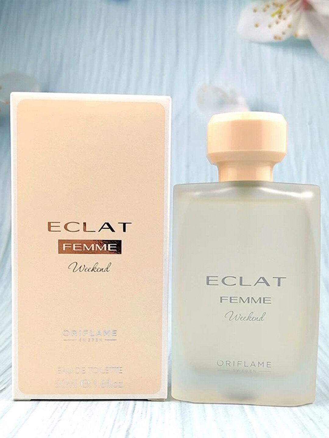 Туалетная вода для женщин Eclat Femme Weekend 50 мл — элегантный французский аромат с цветочно-фруктовыми нотами