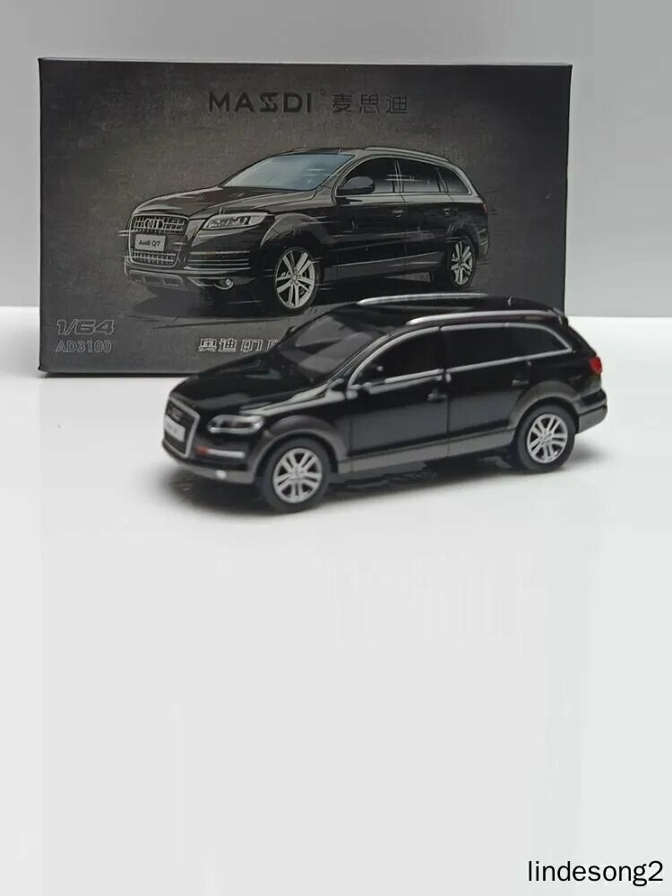 Эксклюзивная модель Masdi Audi Q7 FSI Quattro 2008, масштаб 1:64, черный цвет