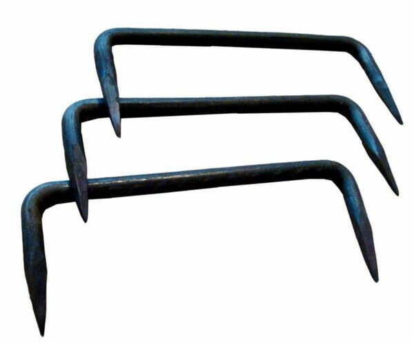 Скоба строительная 10х300х80 мм, цвет черный