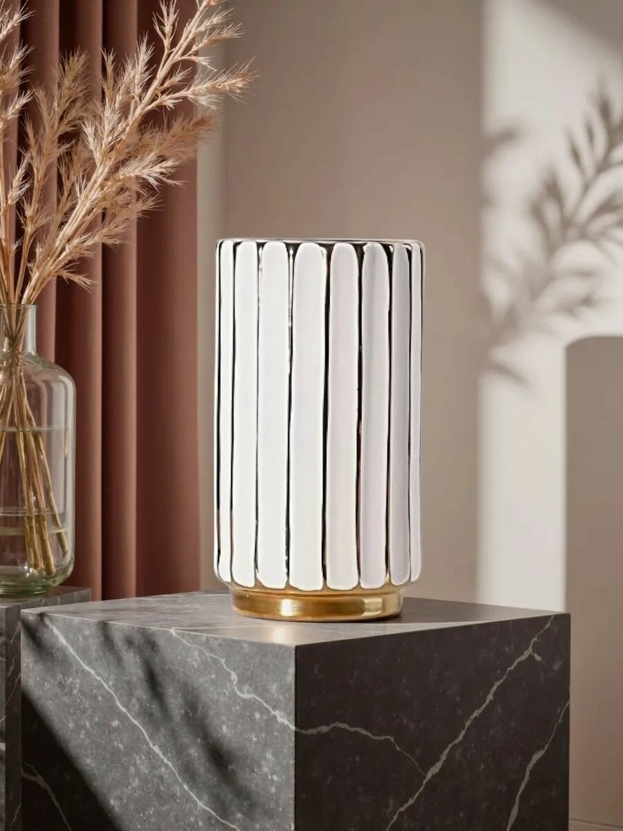 Ваза керамическая, 21*11*11см, настольное размещение, цвет золотистый, белый — фото 1