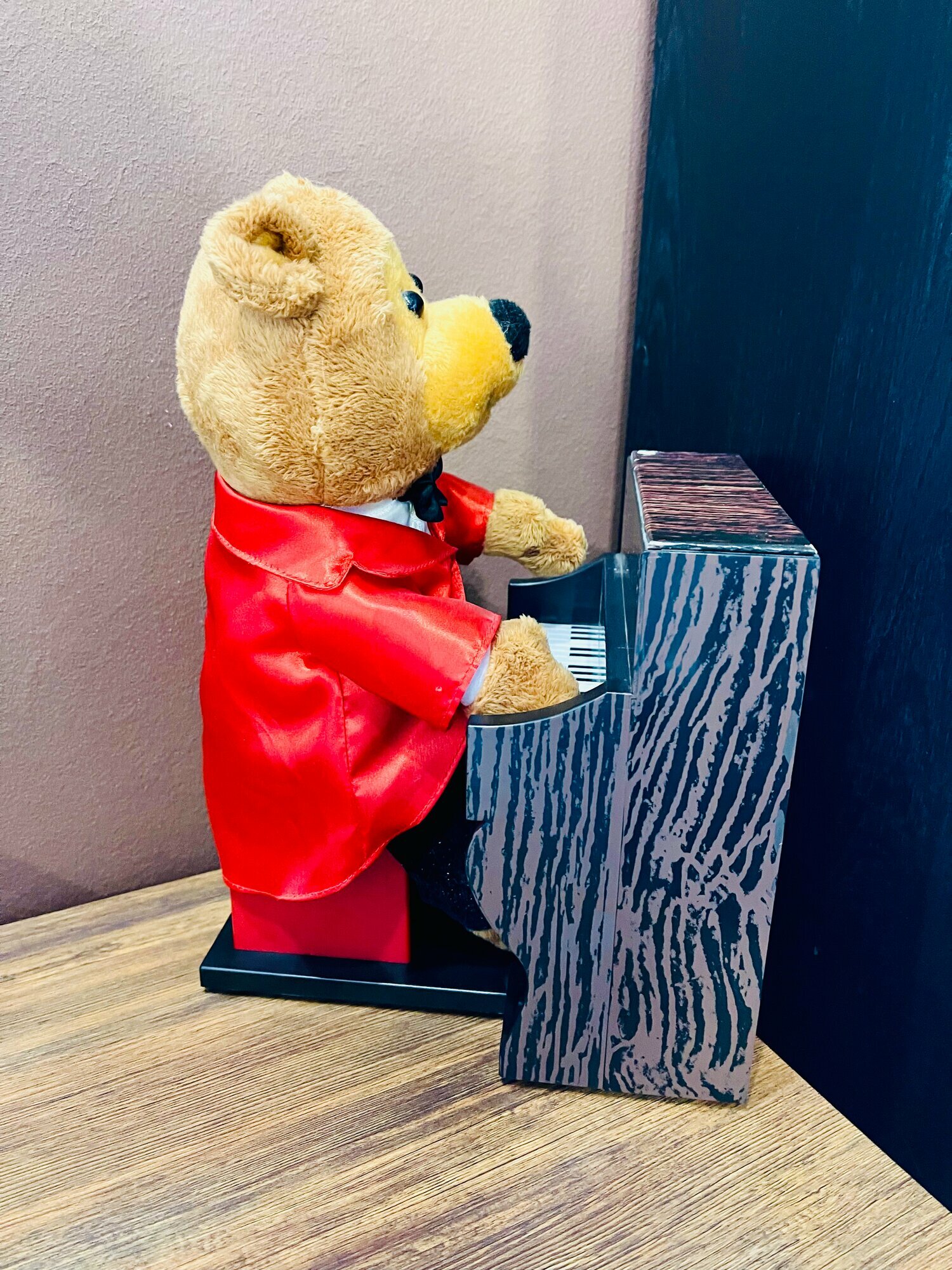 Игрушка "Медвежонок-пианист", музыкальная, для детей, в подарок