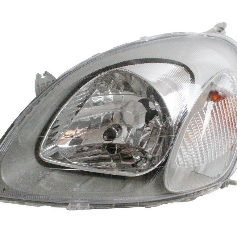 Передняя фара Toyota Vitz / Yaris / Echo 1999-2005, правая, 81110-52050
