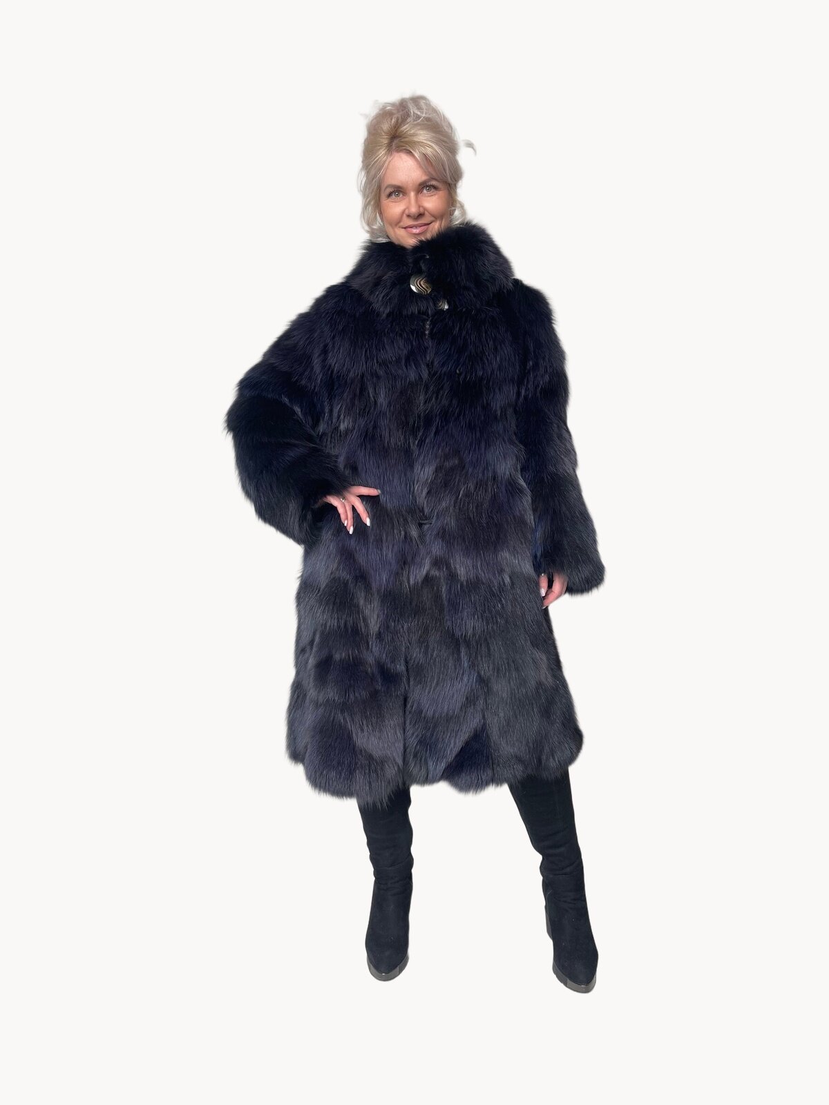 Шуба, размер 48, черный/фиолетовый