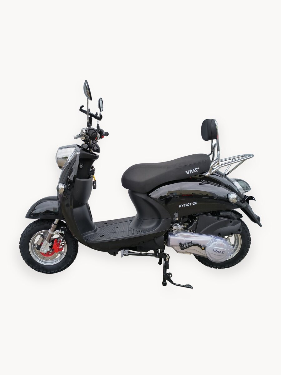 Скутер VMC VENTO "RETRO", 49.9 LED фара, электростартер, сигнализация Черный