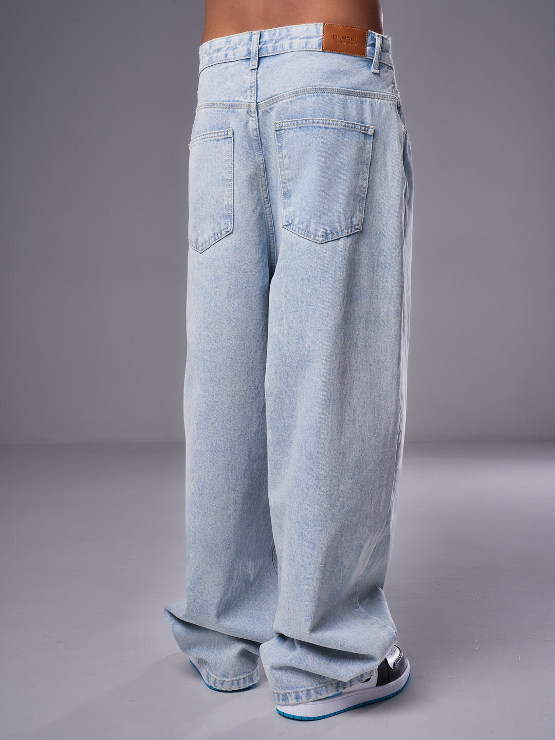 Джинсы , размер L, голубой — фото 1