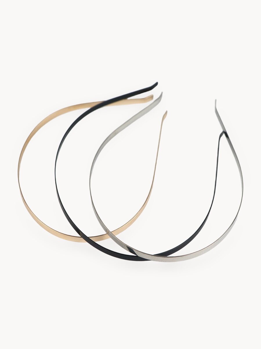 Основа для изготовления ободка металлическая, о набор из 3 цветов: золотистый, серебристый, черный. Ширина 5 мм