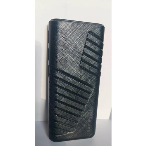 Внешний аккумулятор со встроенным фонариком 20000 мАч 105900₽