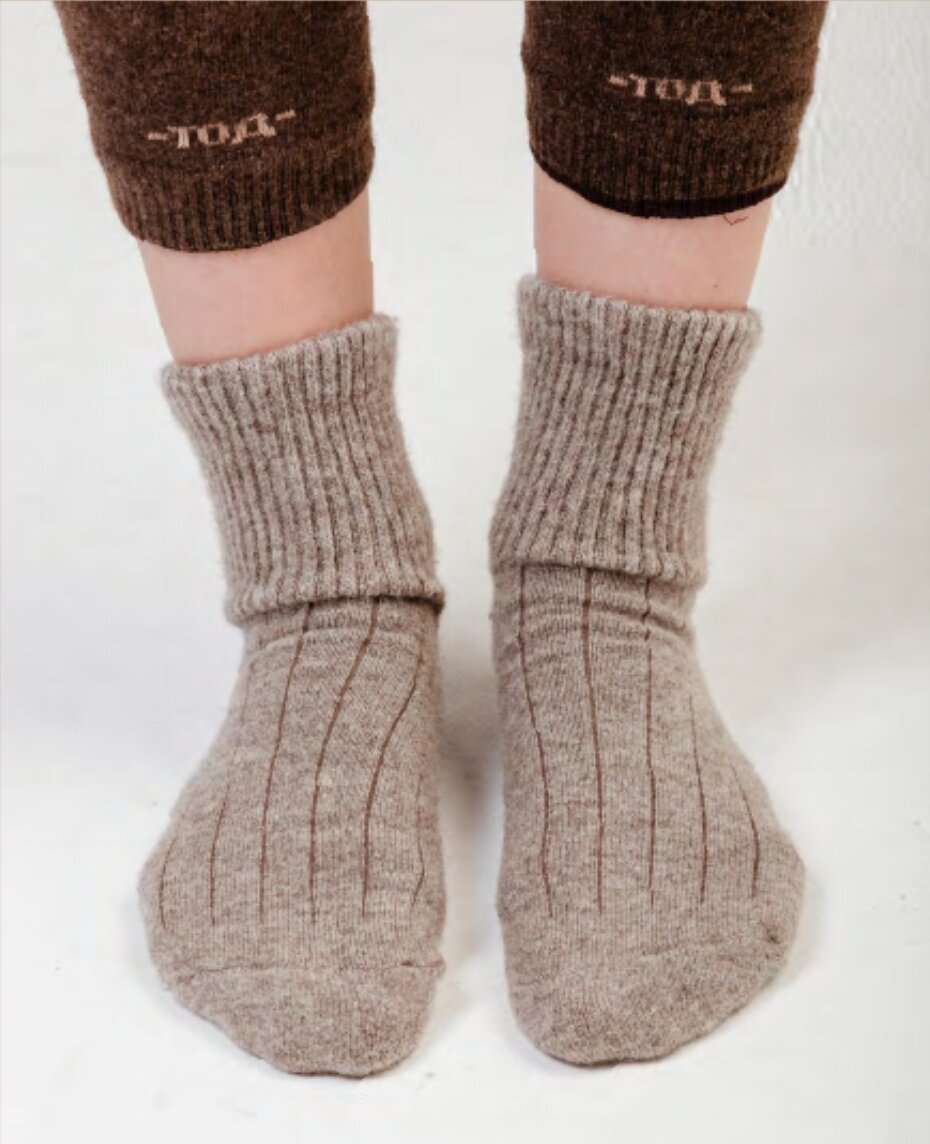 Носки из монгольской шерсти 100%; размер 34-36; согревающие, лечебные, "сухое тепло"
