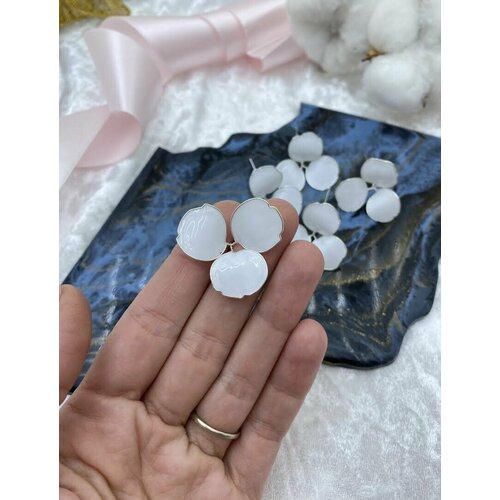 Цветы для изготовления украшений диаметр 3 см в упаковке 5 штук белые