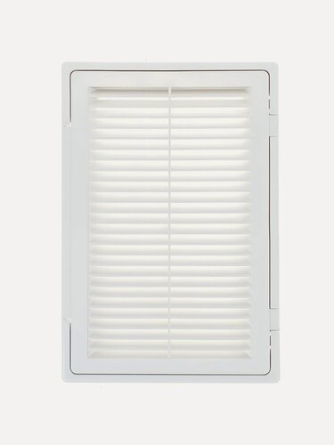 Изображение товара Решетка вентиляционная Event 200х300 мм пластиковая с сеткой и дверцей, наклонные жалюзи, артикул 2030ДФ
