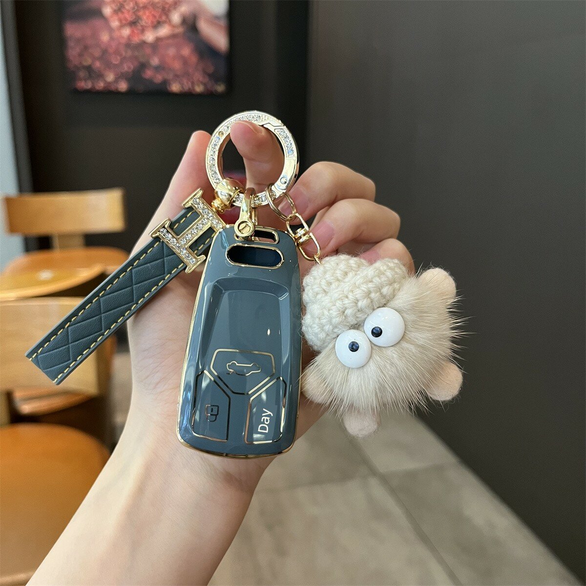 Ключевой брелок D-стиль для Audi с синим H-ремнем и белой взрывной головой, уникальный аксессуар для авто