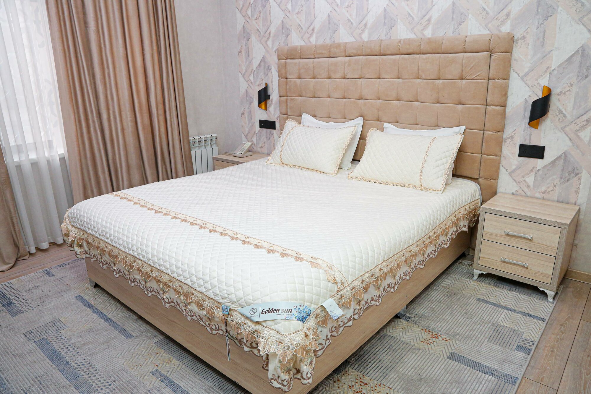 Покрывало Verona, двуспальное, кружевное, 200х240см, с наволочками и простынью