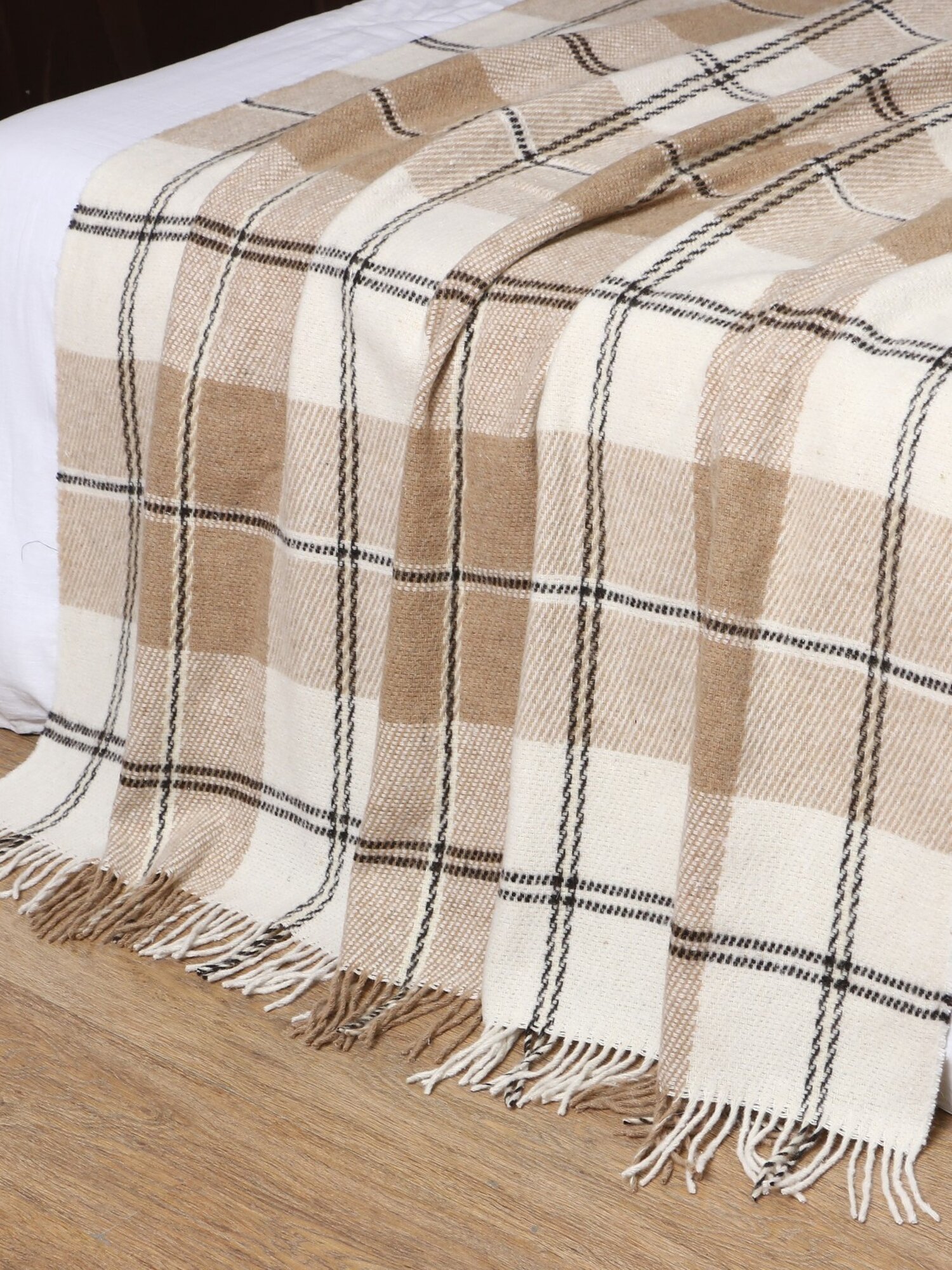 Плед Эльф 170х210см бел/беж/корич рап.3 новозеландская шерсть 70% пэ30%