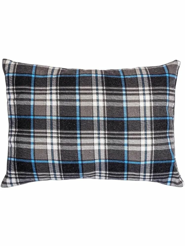Подушка туристическая Talberg CAMPING PILLOW LARGE, кемпинговая, 40x30 см, 170 г