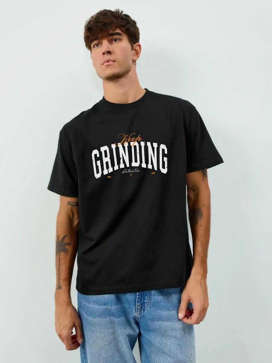 Футболка спортивная