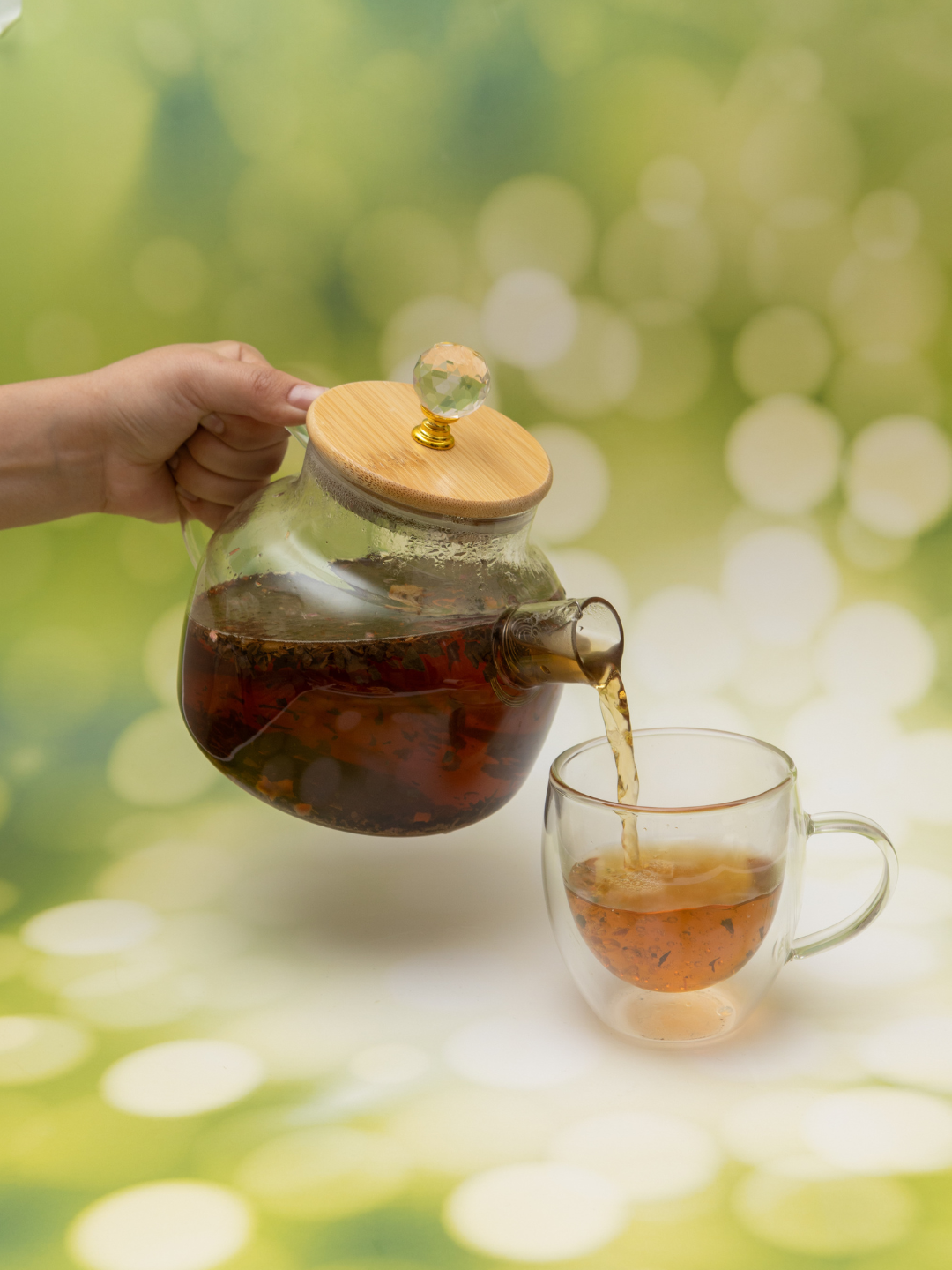 Фруктовый чёрный чай "Бутоны Роз", с натуральным составом и неповторимым вкусом, 100 г — фото 1