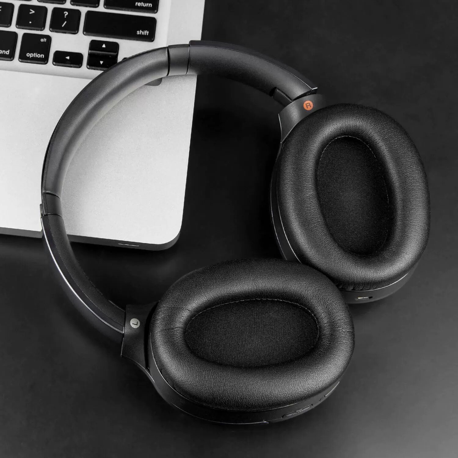 Черные накладки из протеиновой кожи для замены наушников Sony MDR-1000X WH-1000XM2
