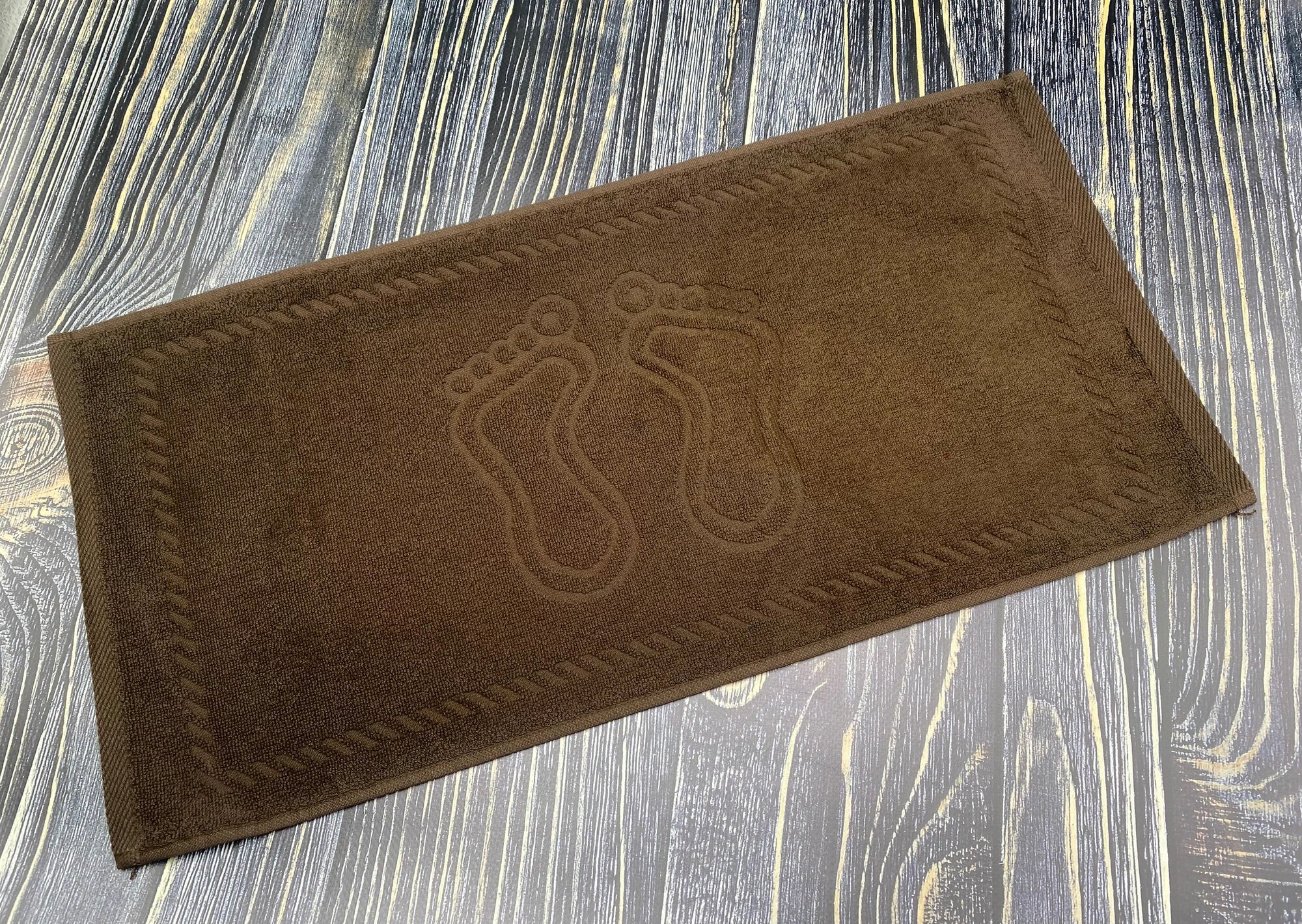 Махровое ножное полотенце коврик для ног в ванную "Ножки" 30х60 см Коричневое Кофейное