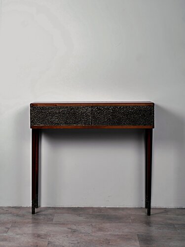 Изображение товара Тумба длина 140 см, консоль напольная в прихожую, дизайнерская, из массива ясеня, карагача, дуба, авторский дизайн, два ящика