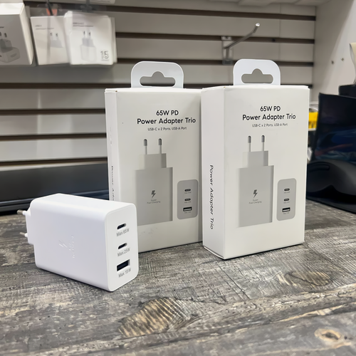 Изображение товара Зарядное устройство для Samsung 65W / Быстрая зарядка для устройств самсунг / 3 разъёма, 65Вт, 25Вт, 15Вт