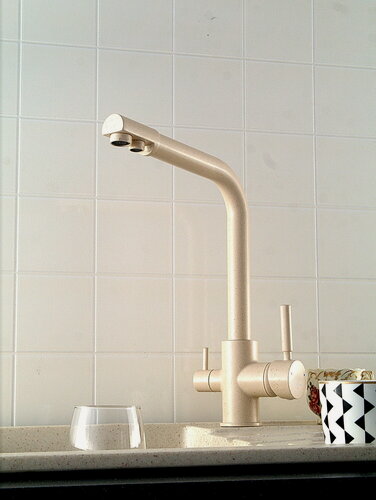 Изображение товара Смеситель кухонный Diadonna, латунь, бежевый, поворотный излив