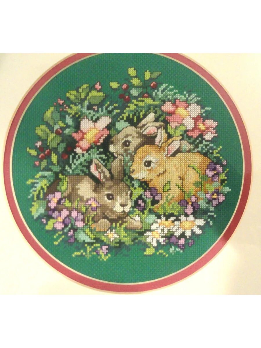 Набор для вышивания крестом зайцы "Flower Patch Bunnies"