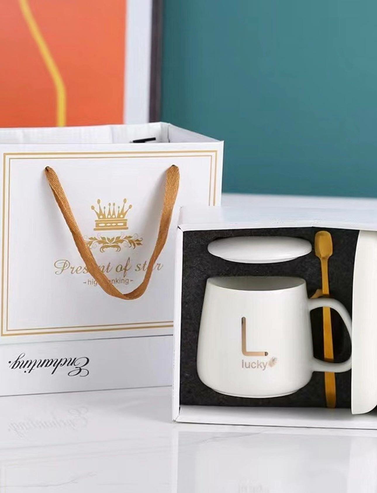 Термокружка Lucky 360 мл, электрическая подставка 220 В, керамика, дизайн в бело-золотых тонах, подарочный набор.