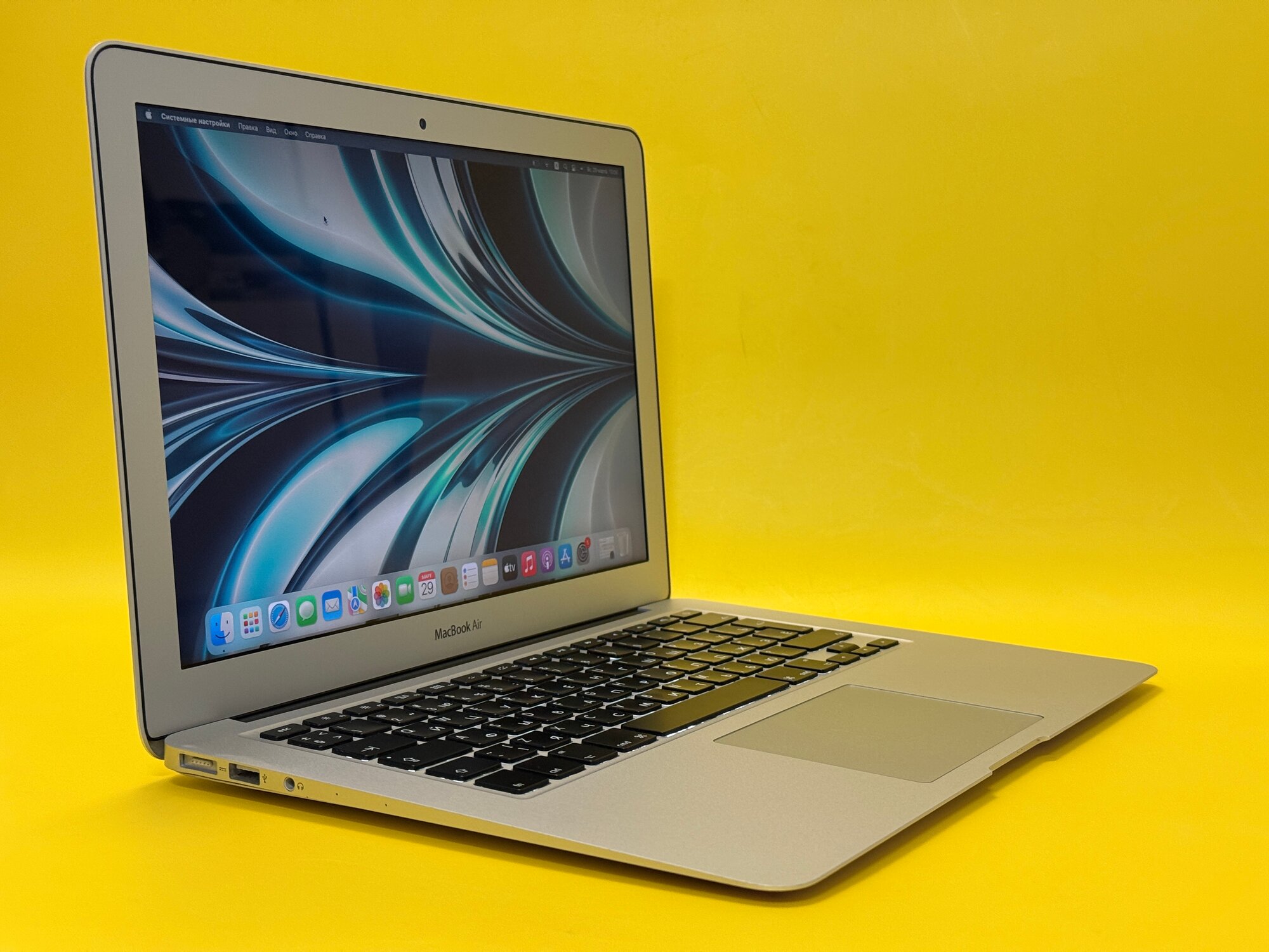 Ноутбук Apple Macbook Air 13 2015 A1466 (Производство 2016) Core