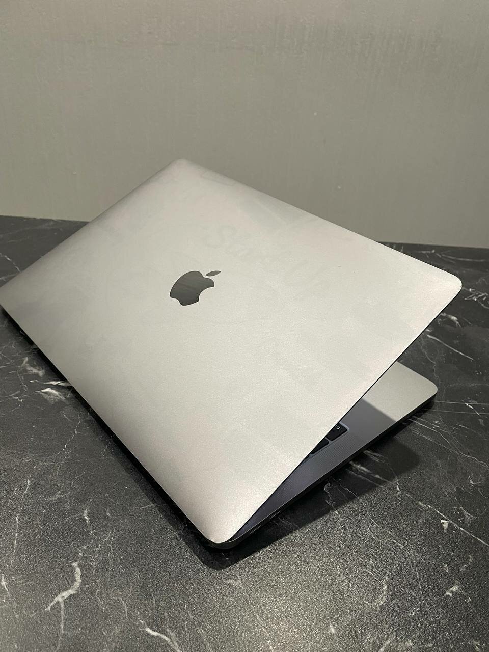 Apple MacBook Pro 13inch 2017 Intel Core i5 2.30Ghz, SSD 256 gb