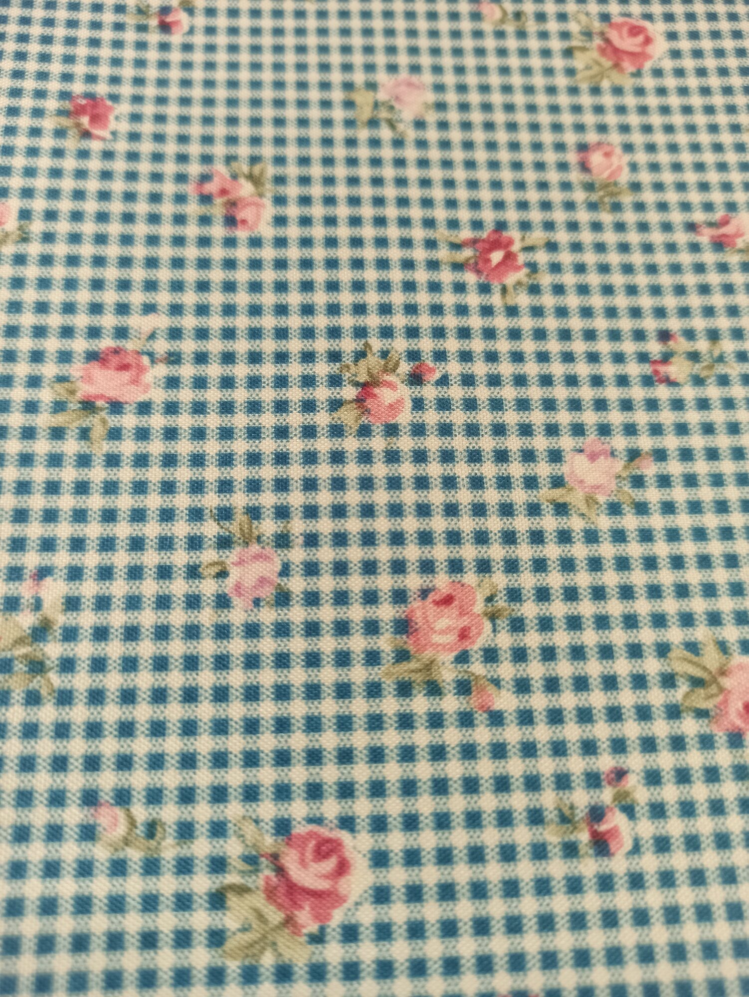 Ткань с принтом 1325-7 "клетка+розочка", 50*70см (100% п/э), цв. синий