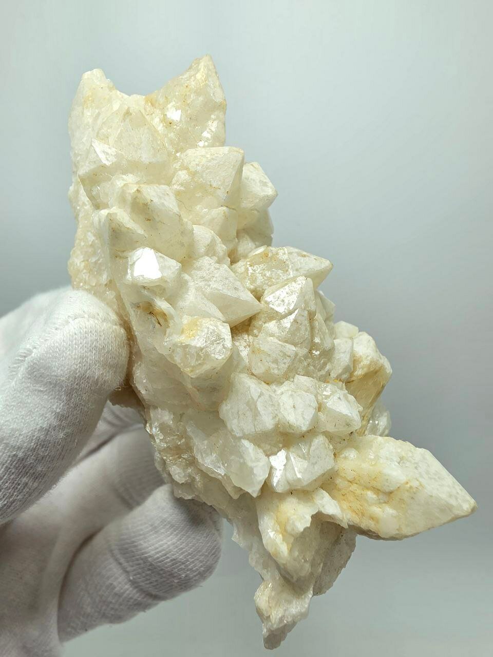 Друза кварца 97 мм, 133 г.