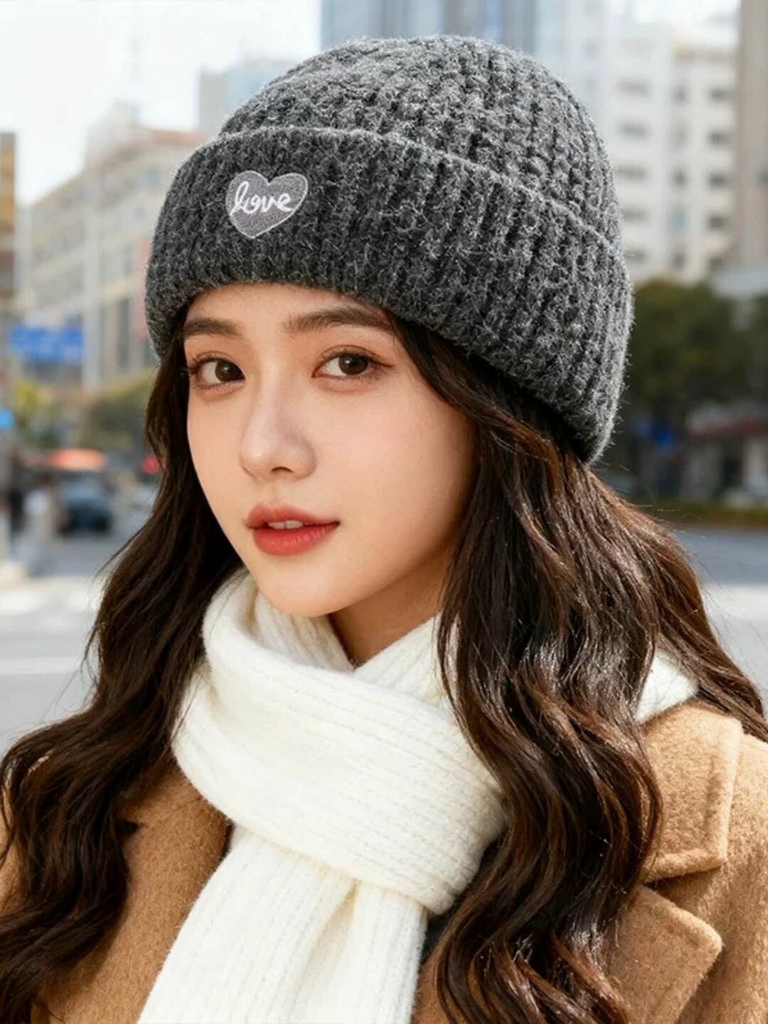 Шапка-бини для девочек и женщин